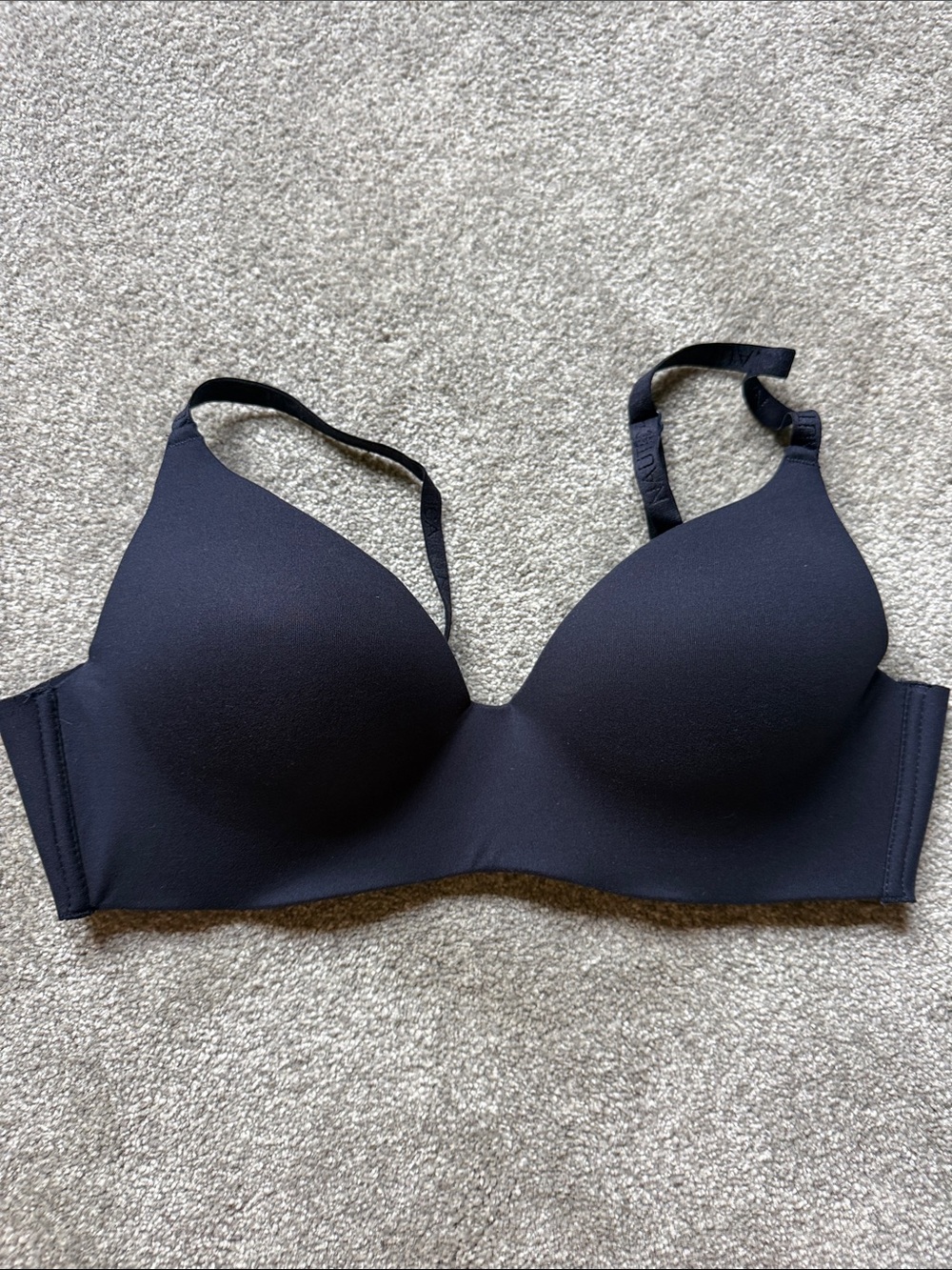 NWOT Nautica Navy Smooth T-Shirt Bra